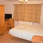 Large Ensuite Room
